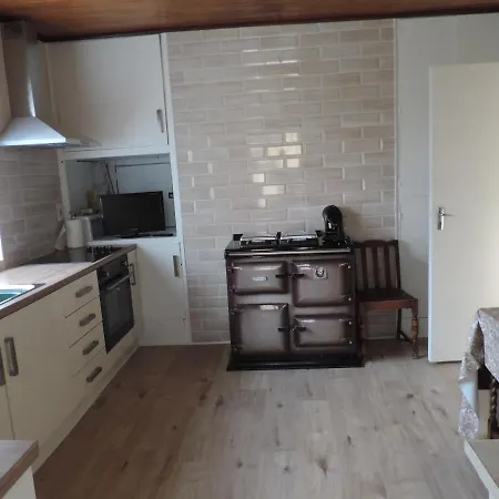 Holiday home Newpark House